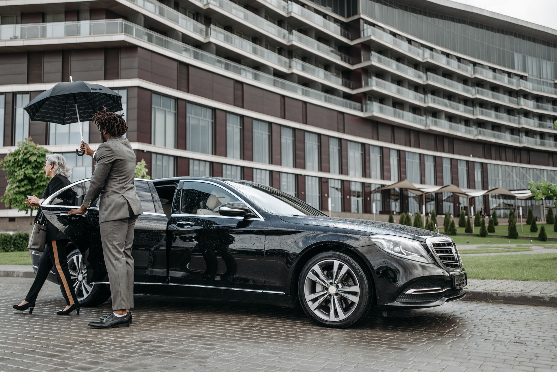Chauffeur privé équipe à Calais